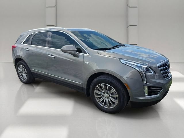 2017 Cadillac XT5 — rear three-quarter view