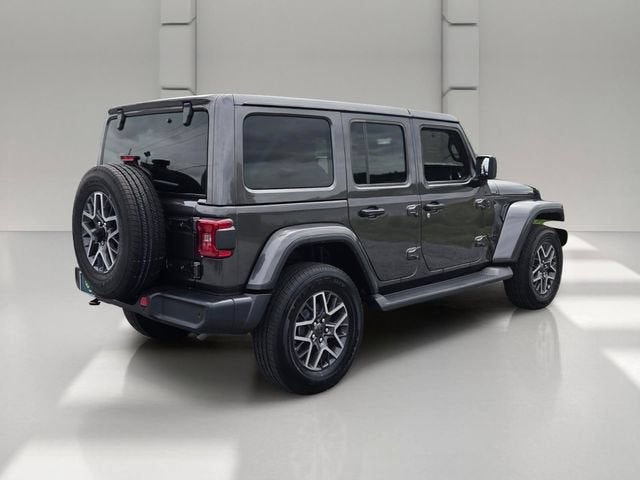 2025 Jeep Wrangler — detail view