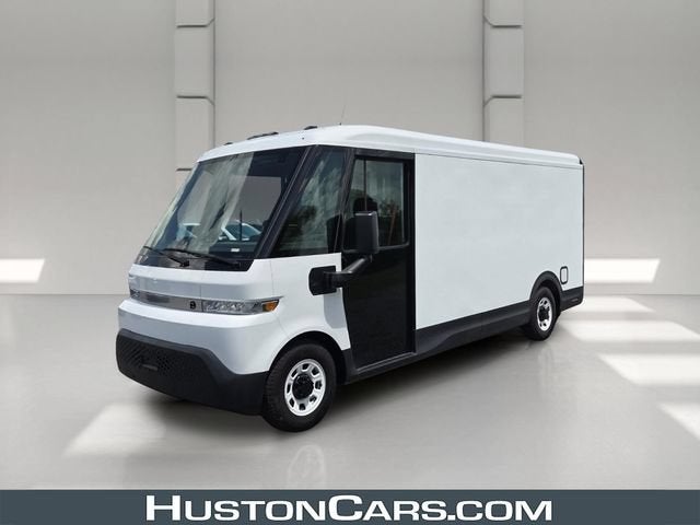 2024 BrightDrop Zevo 600 EJY in Oyster White — front three-quarter view