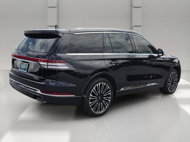 2020 Lincoln Aviator — detail view